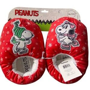 Peanuts Snoopy & Belle Plush Slippers Kids Size 11/12 Holiday Ice Skating